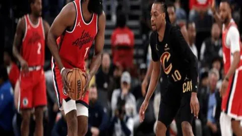 红魔近况三胜一平，范尼未来去向未定